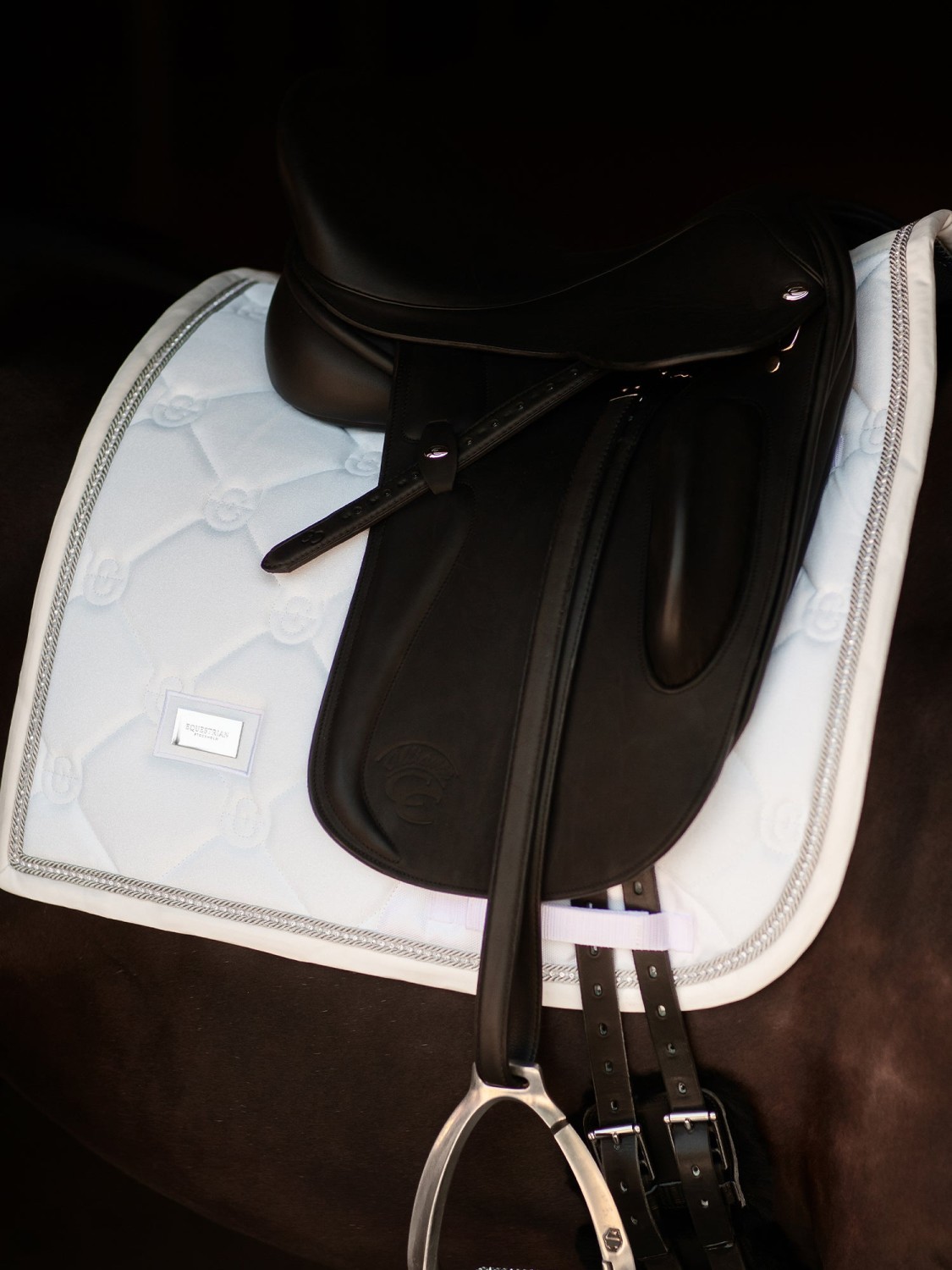 Equestrian Stockholm Dressage Saddle Pad Crystal White Glimmer - Image 2