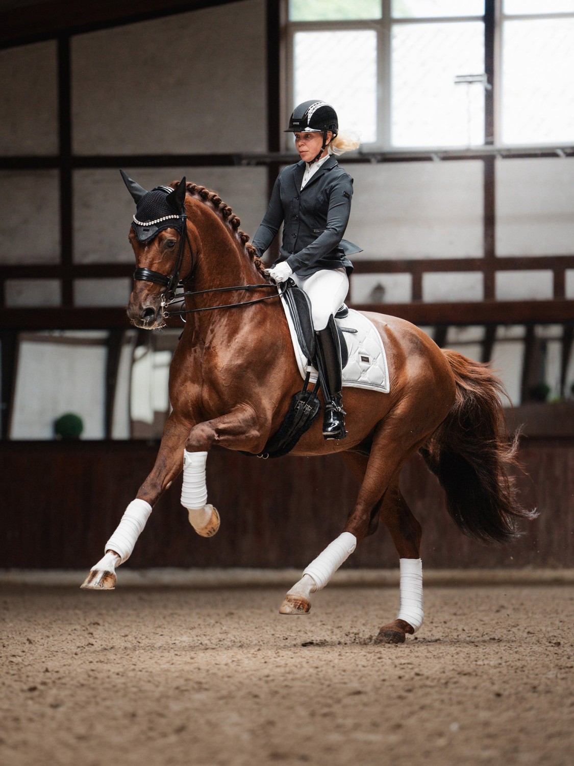 Equestrian Stockholm Dressage Saddle Pad Crystal White Glimmer - Image 6