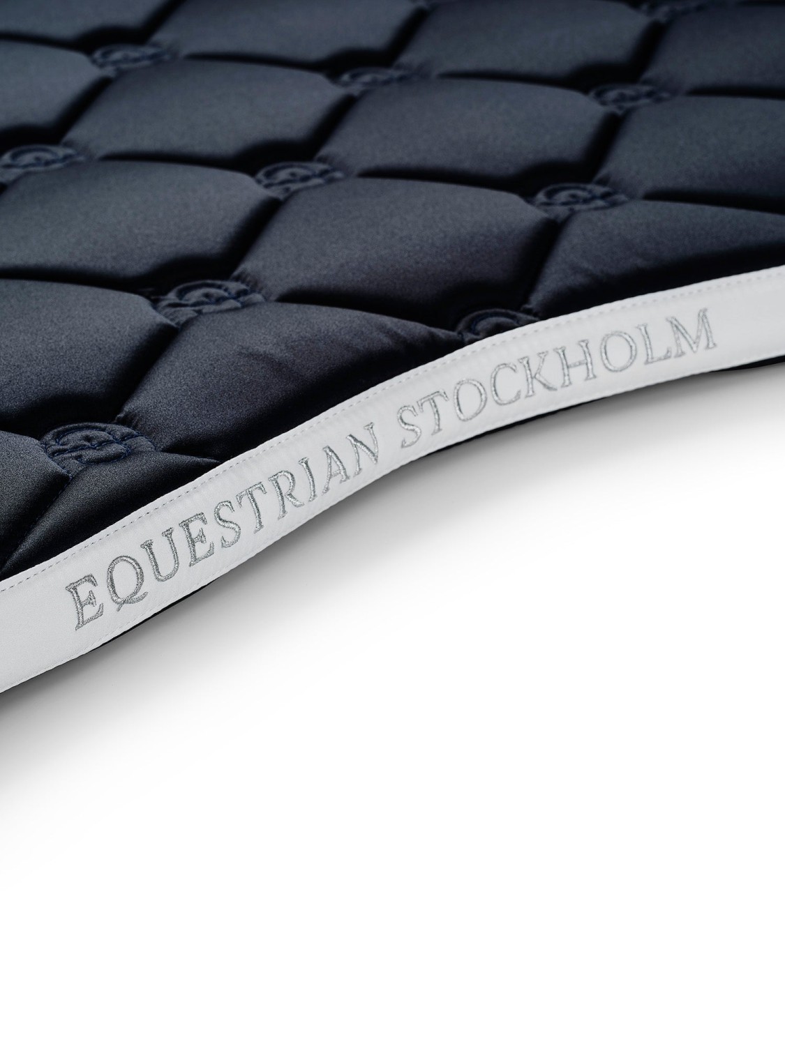 Equestrian Stockholm Jump Saddle Pad Midnight White Edge - Image 5