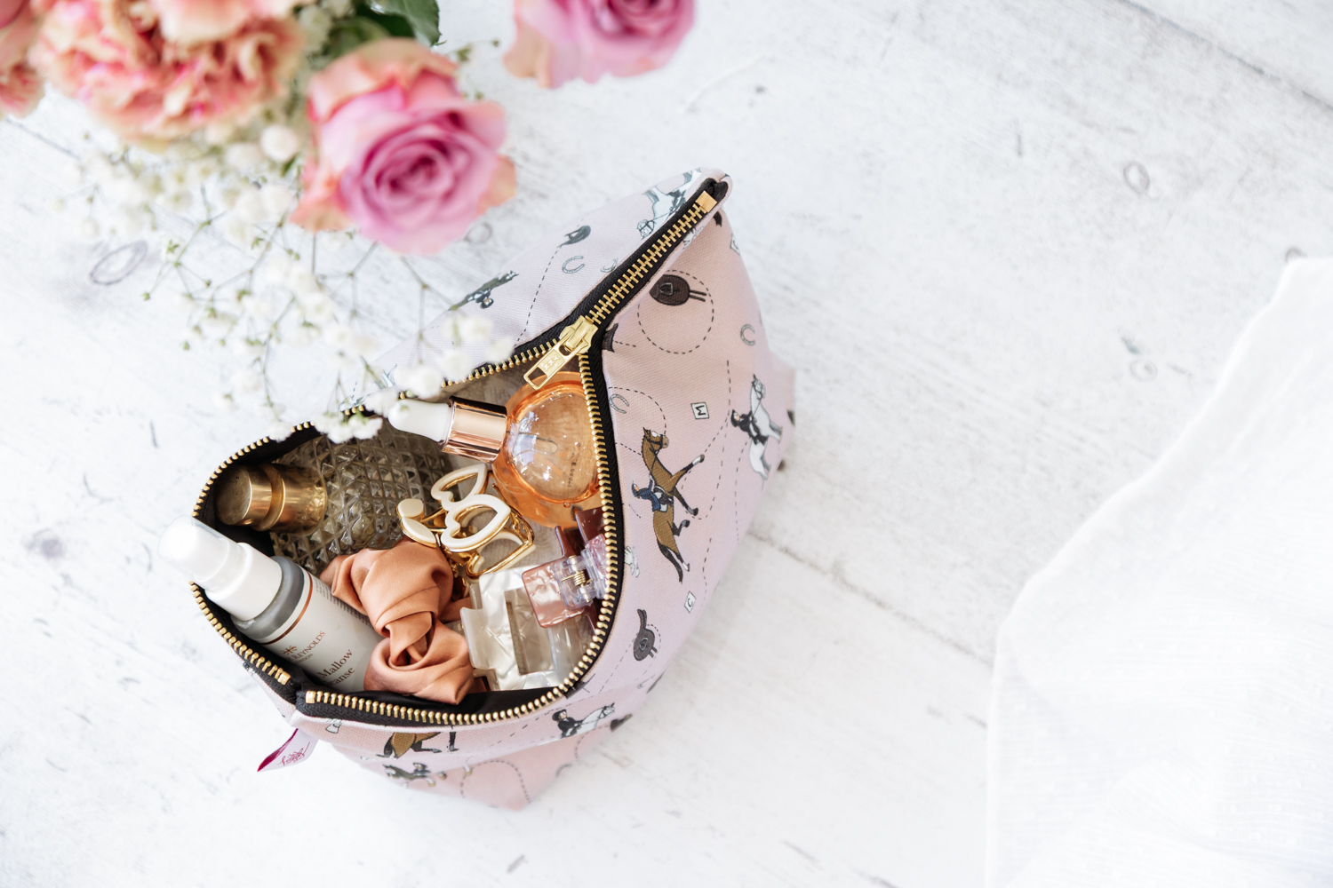Emily Cole ‘Dressage’ Wash Bag - Image 3