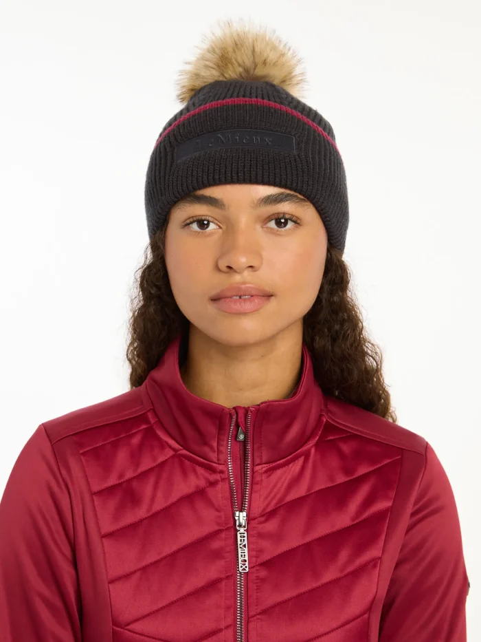 LM Clara Cable Beanie Cinder