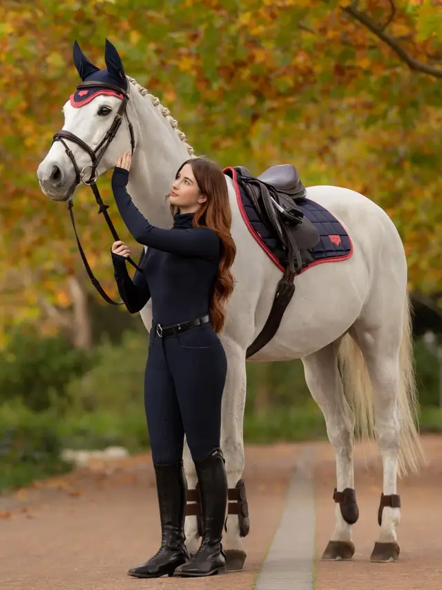 Loire Classic Close Contact Square Navy/Cranberry - Image 4