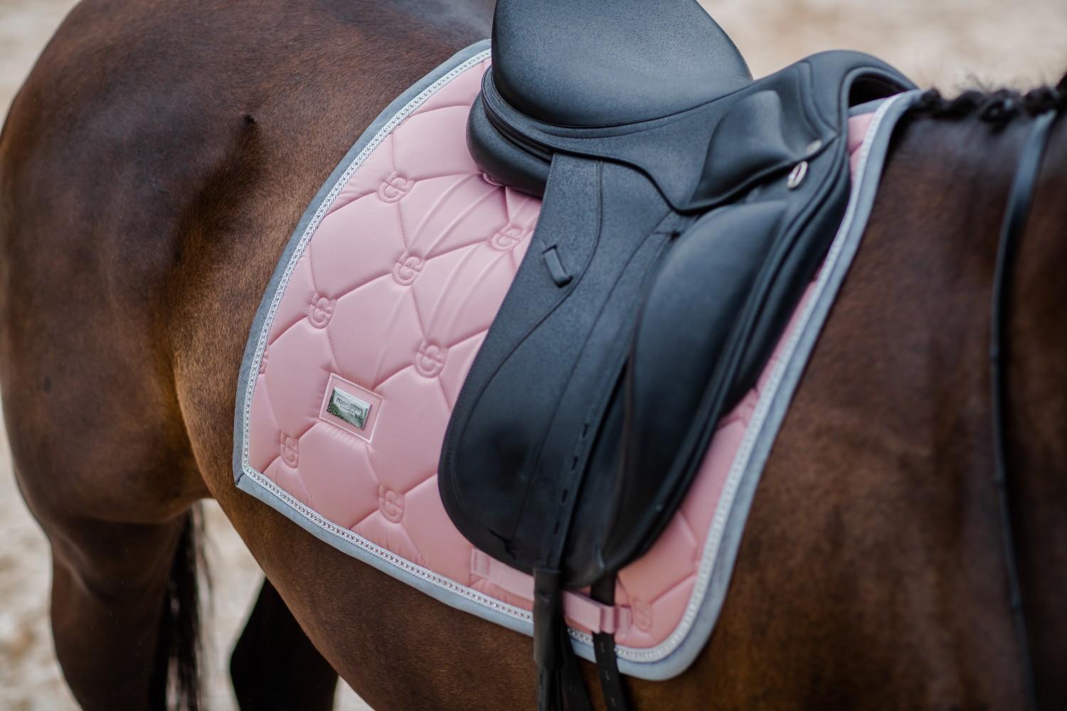 Equestrian Stockholm Dressage Saddle Pad Pink Pearl - Image 3