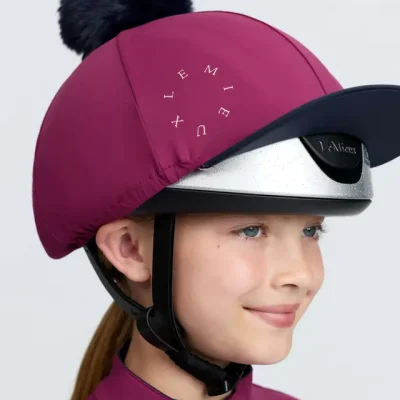 Classique Pom Hat Silk Blackberry