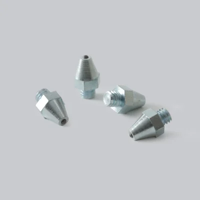 Medium Studs pointed for varying ground and jumping (Set of 4)