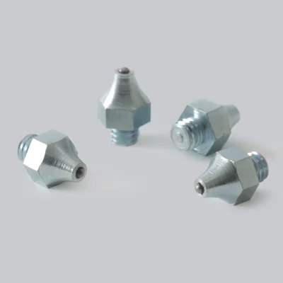 Small Studs pointed for varying ground and jumping (Set of 4)