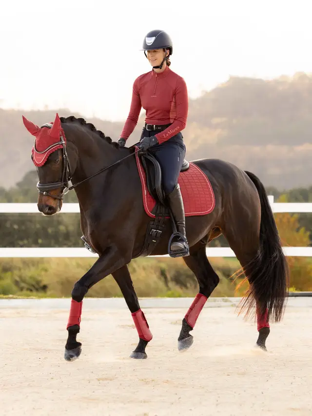 New Suede Dressage Square Russet - Image 3