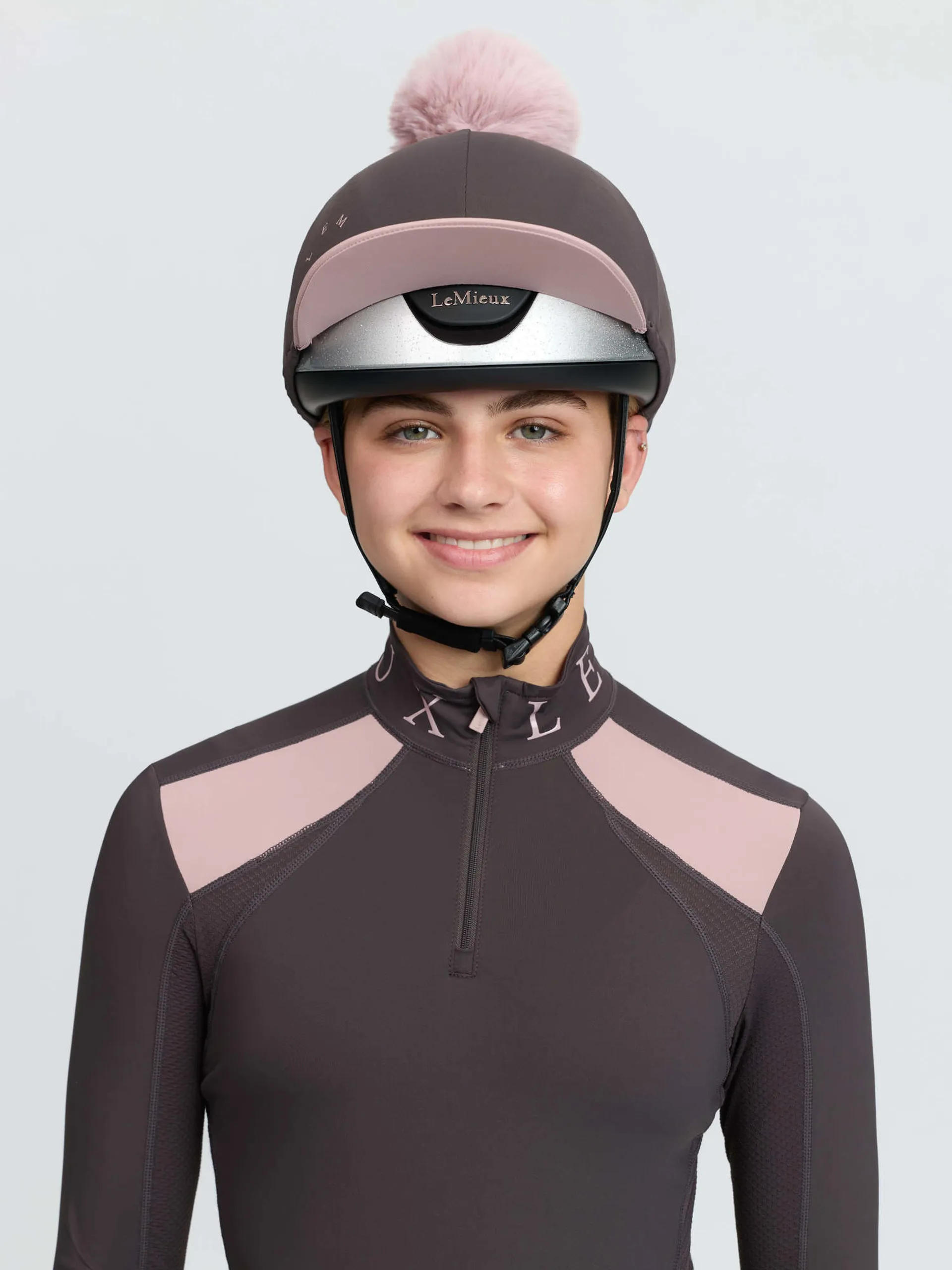 Classique Pom Hat Silk Cocoa