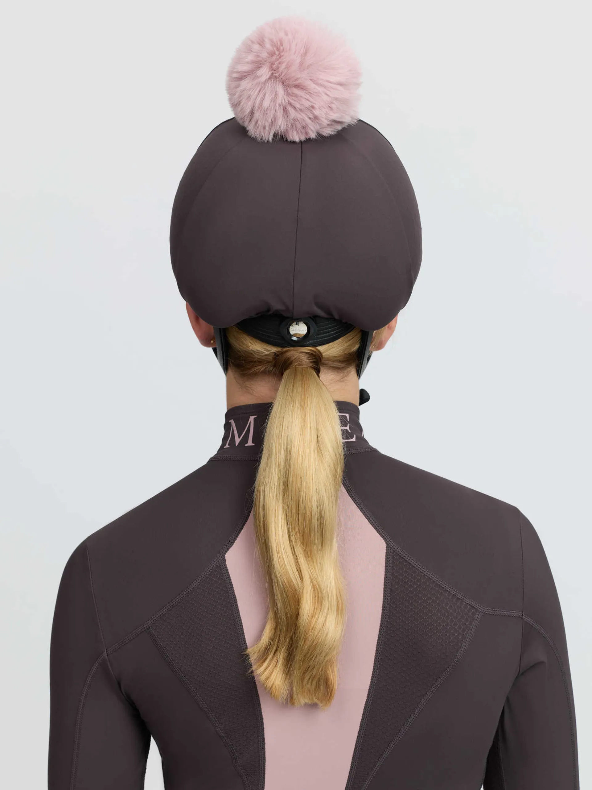Classique Pom Hat Silk Cocoa - Image 2