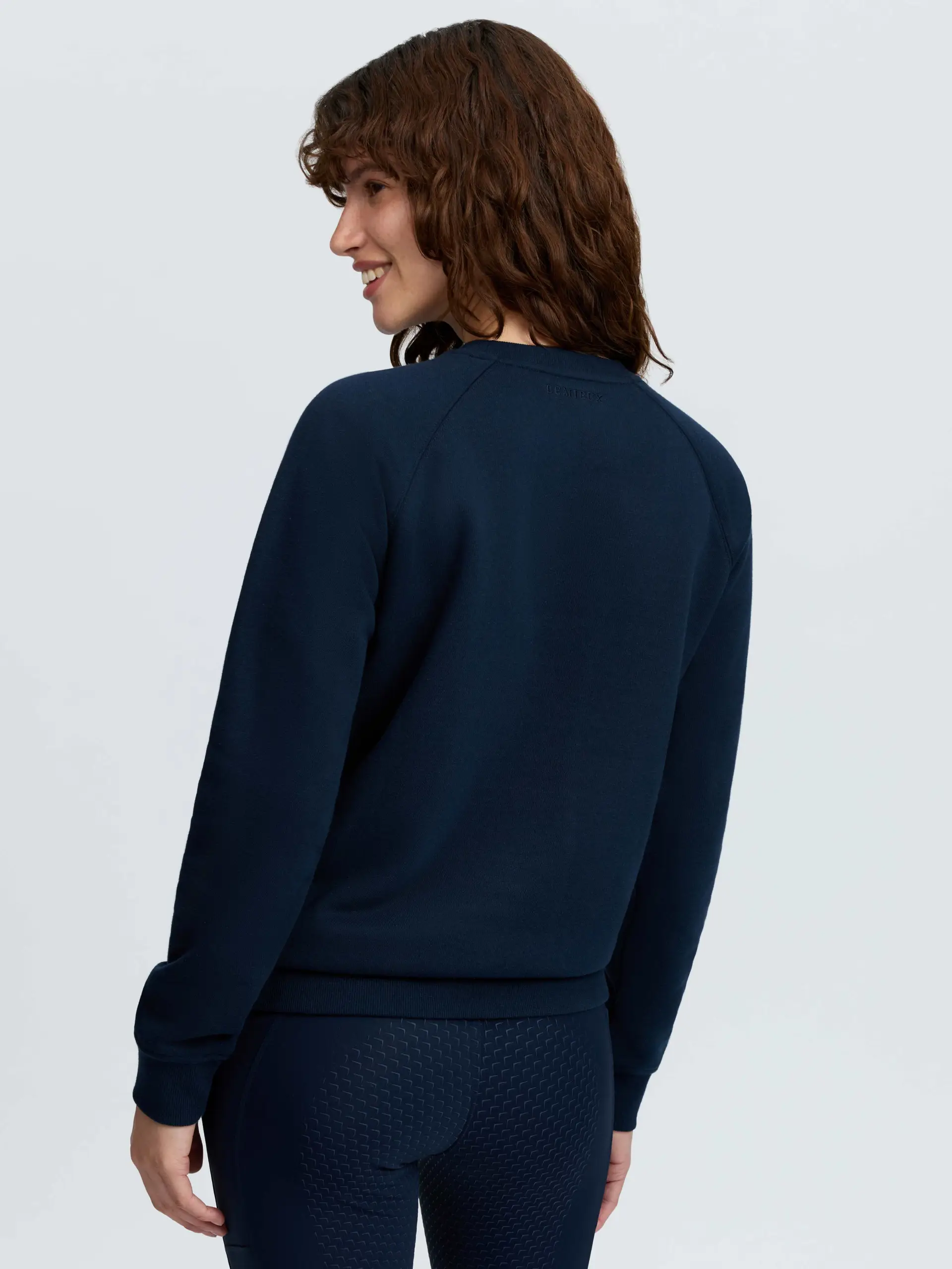 Vida Varsity Crew Neck Sweat Navy - Image 4